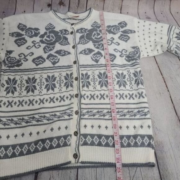 Vintage 70s Fair Isle White Nordic Knit Cardigan Sweater Rose Snowflake - Picture 13 of 15